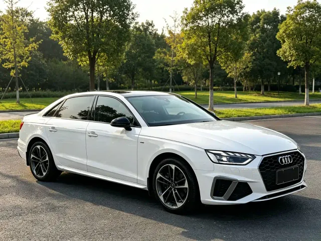 Audi A4L — Фото автомобиля 3
