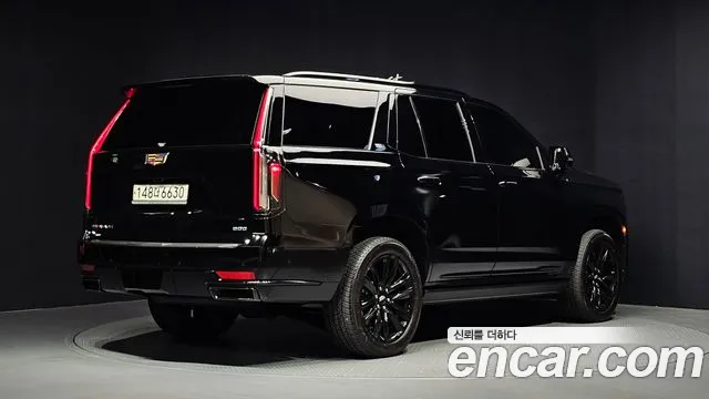 Cadillac Escalade 5th Gen — Фото автомобиля 2