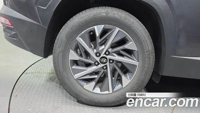 Hyundai Tucson NX4 — Фото автомобиля 5