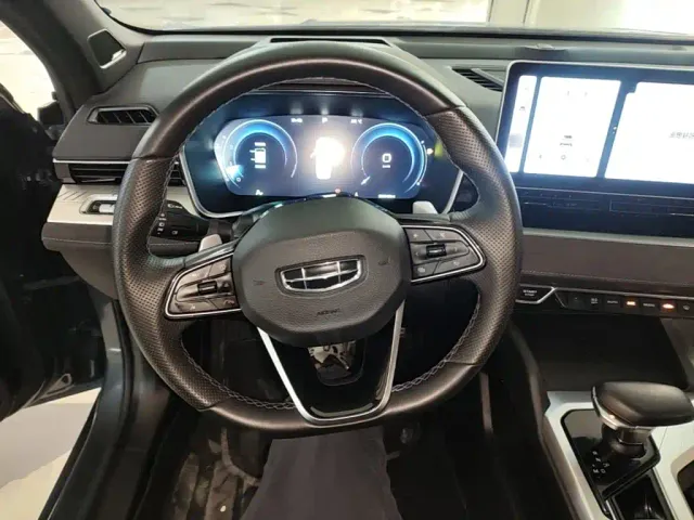 Geely Xingrui — Фото автомобиля 10
