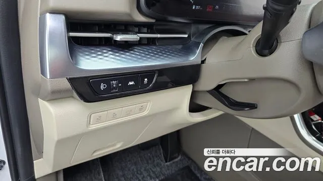Kia Canival Carnival 4 поколение Бензин 7 мест Hi-Limousine — Фото автомобиля 18