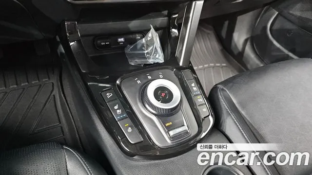Kia Seltos — Фото автомобиля 12