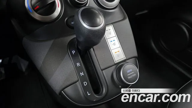 Hyundai Casper — Фото автомобиля 9