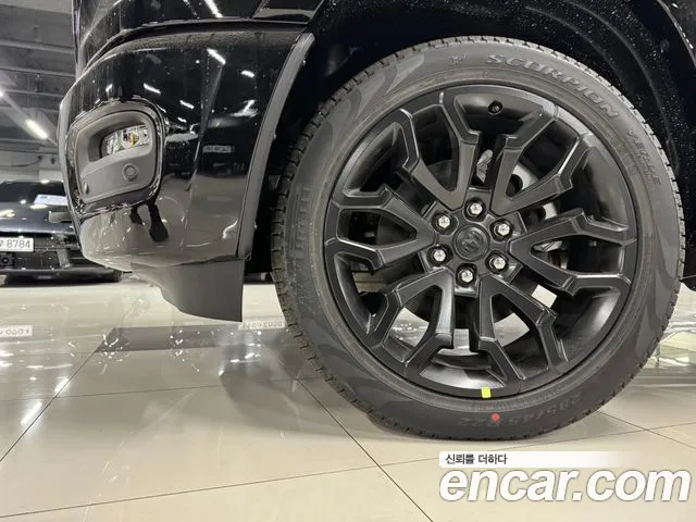 Dodge Ram Pick Up — Фото автомобиля 14