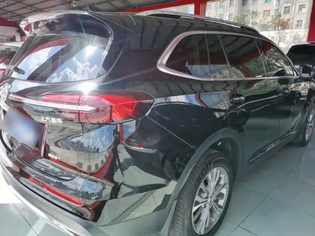 Buick Envision Plus — Фото автомобиля 6