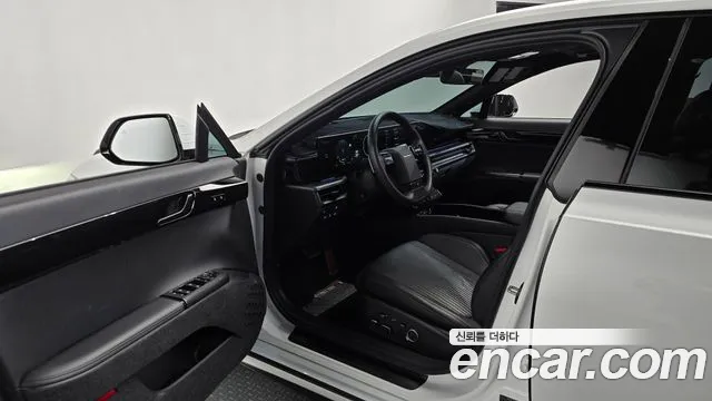 Hyundai Grandeur GN7 — Фото автомобиля 15