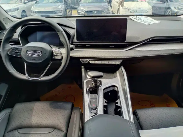 Geely Xingrui — Фото автомобиля 6