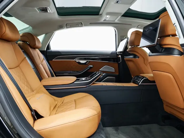 Audi A8 — Фото автомобиля 11