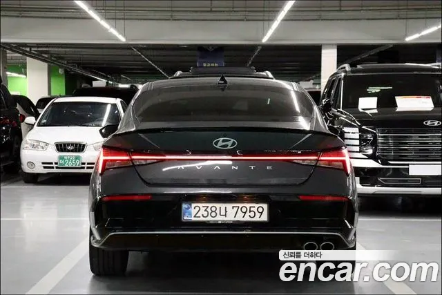 Hyundai Avante — Фото автомобиля 4