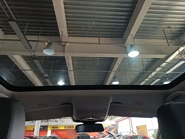 Land Rover Discovery Sport — Фото автомобиля 17