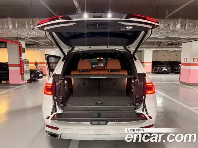 BMW X7 G07 — Фото автомобиля 14