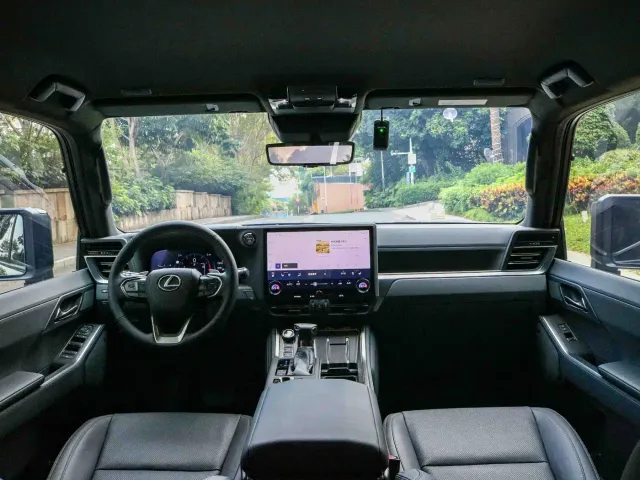 Lexus GX — Фото автомобиля 5
