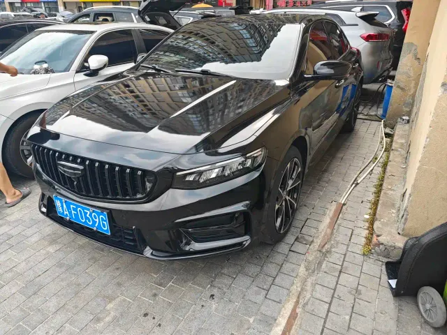 Фотография автомобиля — Geely Xingrui