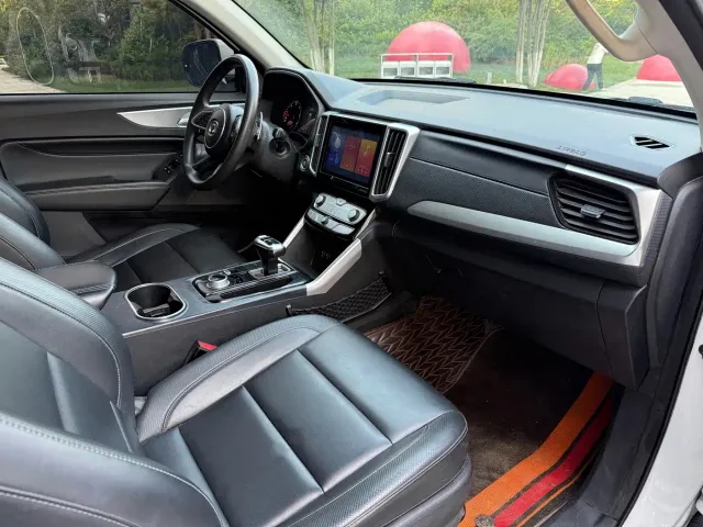 Great Wall Poer — Фото автомобиля 8