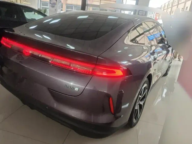 Changan Qiyuan A06 — Фото автомобиля 3
