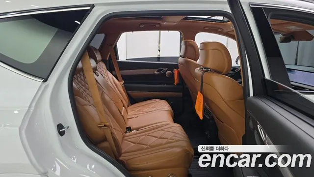 Genesis GV80 — Фото автомобиля 17