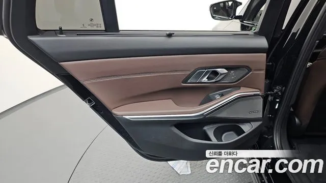BMW 3 Series G20 — Фото автомобиля 25