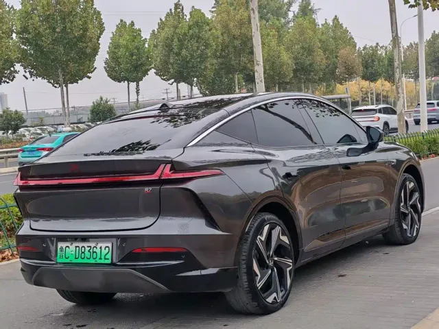 Roewe Feifan R7 — Фото автомобиля 6