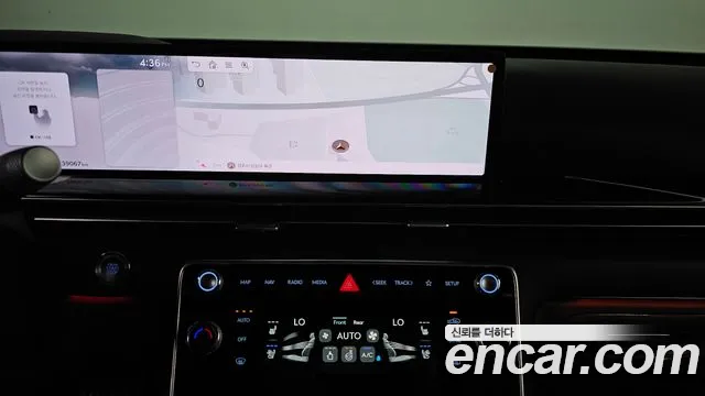 Genesis GV80 2.5T Бензин 2WD — Фото автомобиля 18