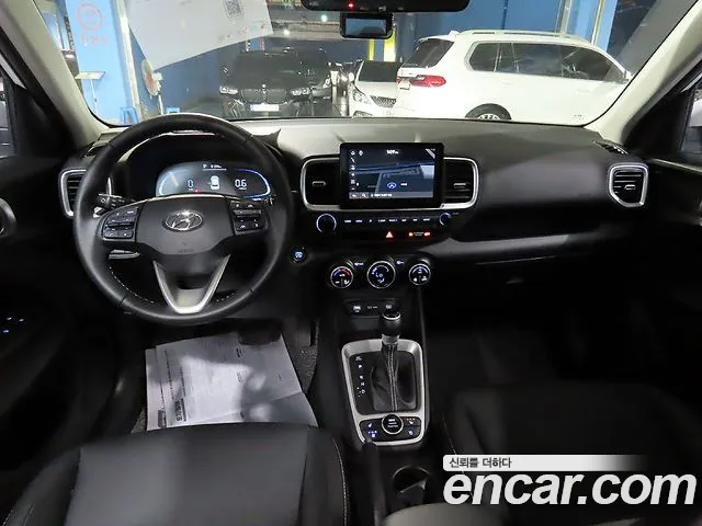Hyundai Venue — Фото автомобиля 5