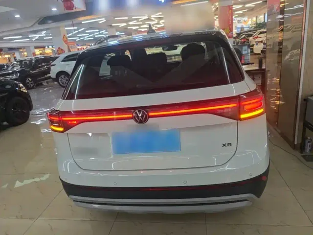 Volkswagen Tharu — Фото автомобиля 5