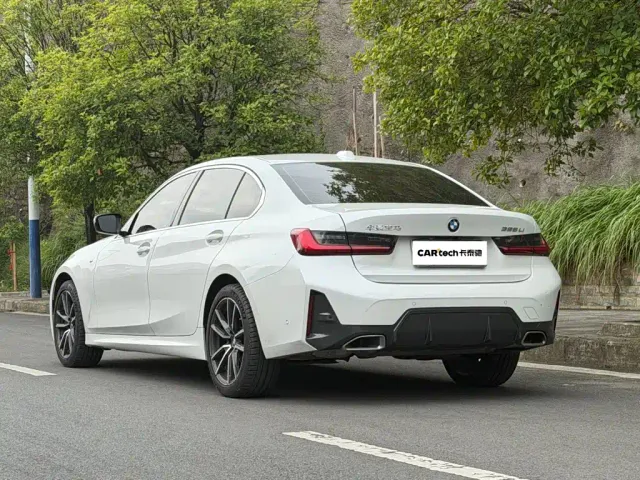BMW 3 Series — Фото автомобиля 9