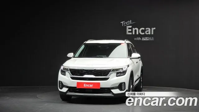 Kia Seltos Seltos Бензин 1.6 турбо 2WD — Фото автомобиля 3