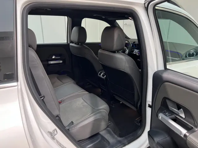 Mercedes-Benz EQB — Фото автомобиля 9