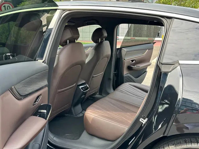 Changan Qiyuan A07 — Фото автомобиля 6