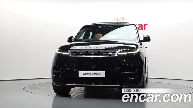 Land Rover Range Rover Sport — Фото автомобиля 3