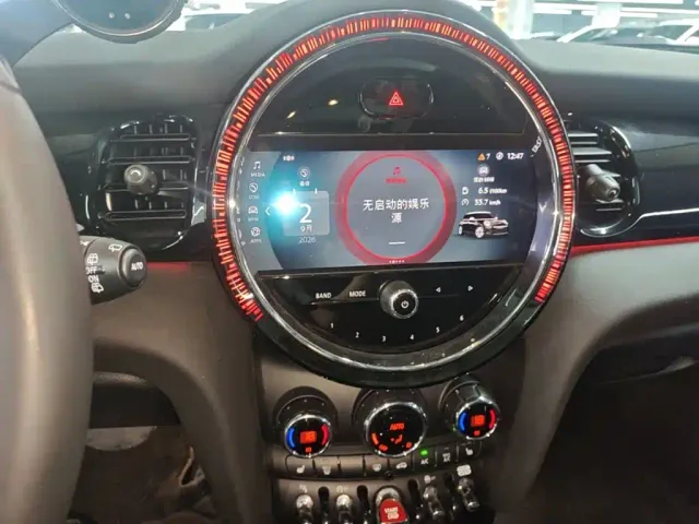 MINI Hatch — Фото автомобиля 12