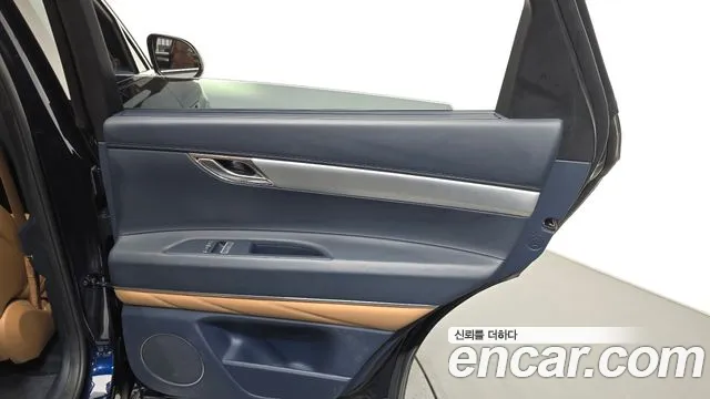 Genesis GV80 2.5T Бензин AWD — Фото автомобиля 25