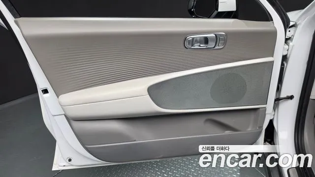 Hyundai Ioniq6 — Фото автомобиля 17