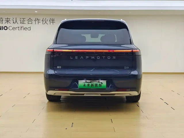 Leapmotor D Series — Фото автомобиля 6