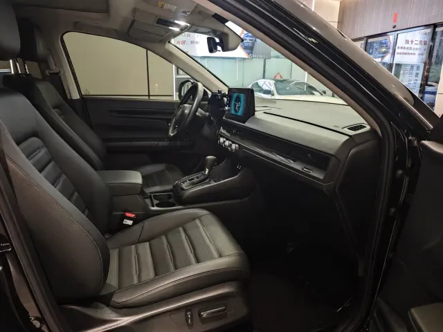 Honda CR-V — Фото автомобиля 10