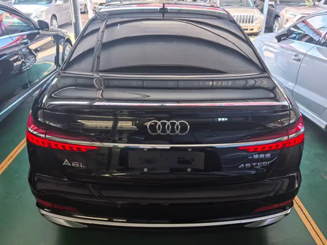 Audi A6L — Фото автомобиля 5