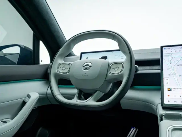 Nio ES6 — Фото автомобиля 20