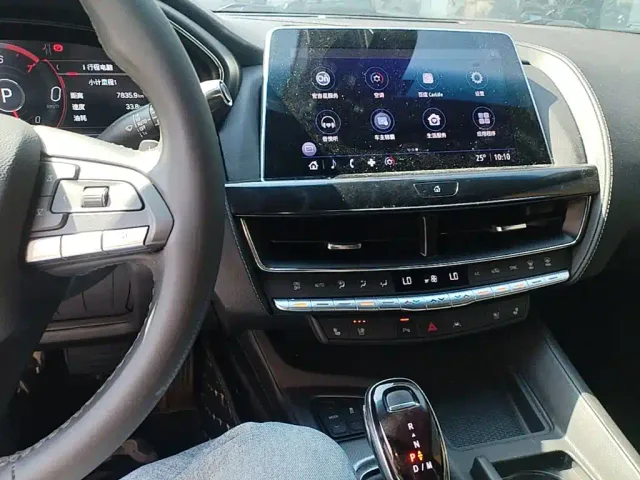 Cadillac CT5 — Фото автомобиля 12