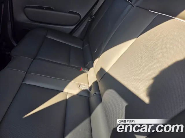 Hyundai Casper — Фото автомобиля 12