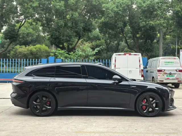 Nio ET5 Touring — Фото автомобиля 10