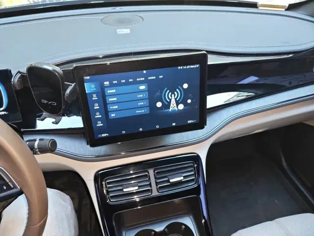 BYD Qin PLUS — Фото автомобиля 9