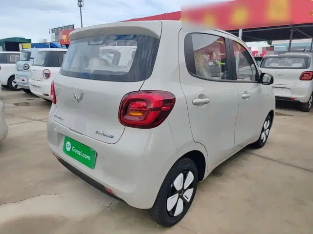 Wuling Hongguang Mini EV — Фото автомобиля 6