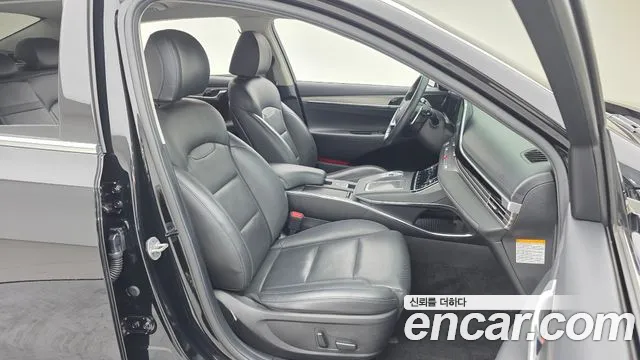 Hyundai Grandeur (New) Hybrid — Фото автомобиля 11