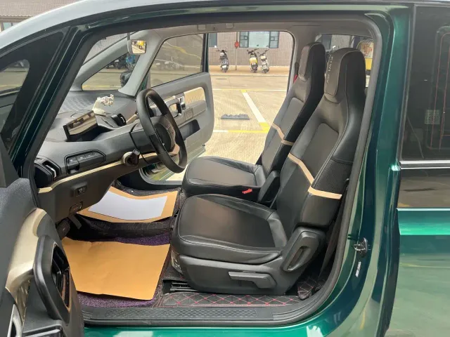 Baojun KiWi EV — Фото автомобиля 6