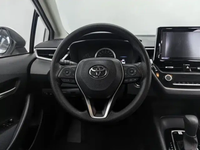 Toyota Corolla — Фото автомобиля 11