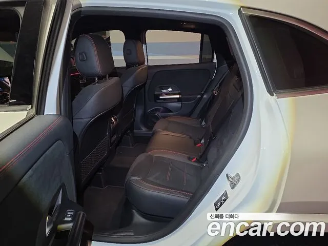 Mercedes-Benz GLA-Class — Фото автомобиля 17