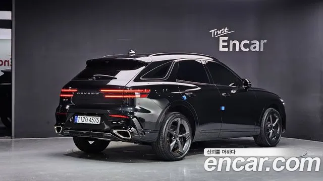Genesis GV70 2.5T Бензин 2WD — Фото автомобиля 2