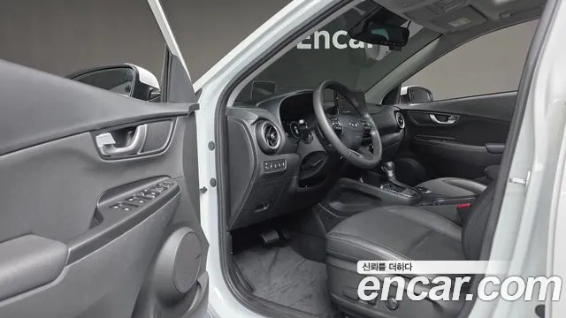 Hyundai Kona Новый Kona Бензин 1.6 Turbo 4WD — Фото автомобиля 13