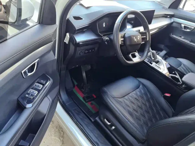 Wuling Asta — Фото автомобиля 15