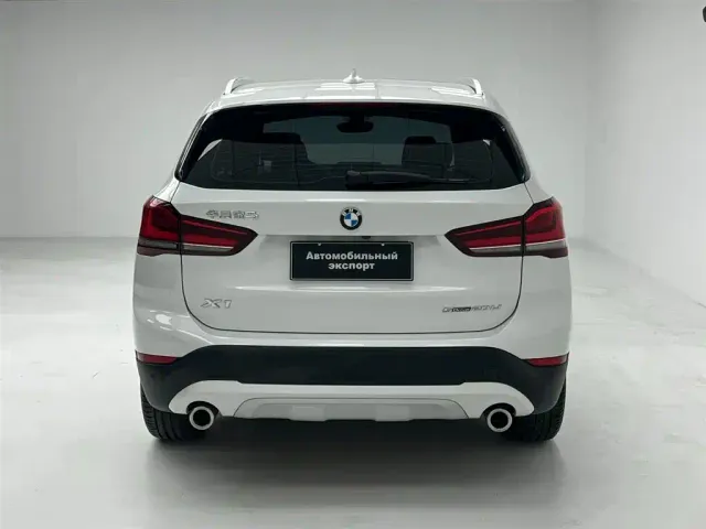 BMW X1 — Фото автомобиля 9